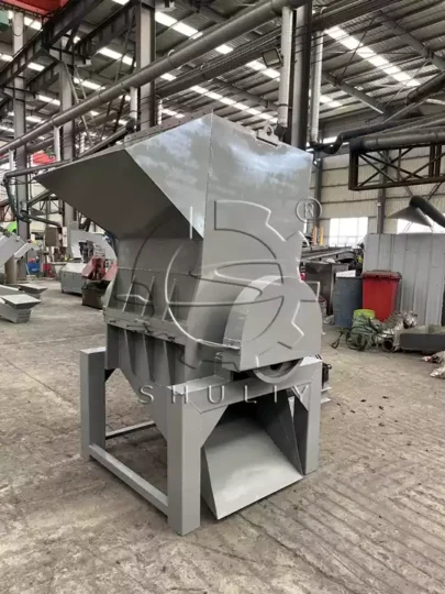 plastic shredding machine