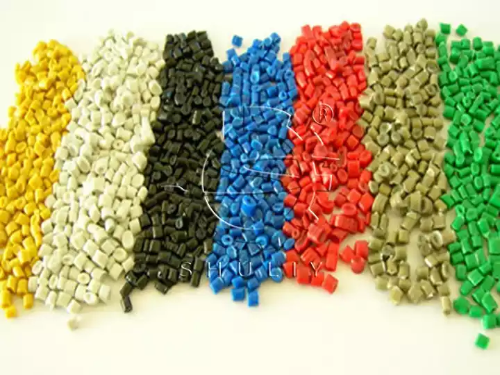 plastic recycled particles