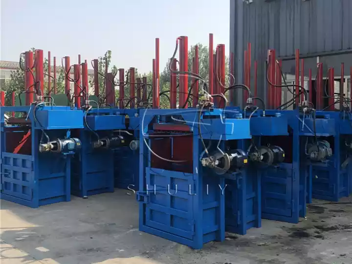 유압 수직 압축기