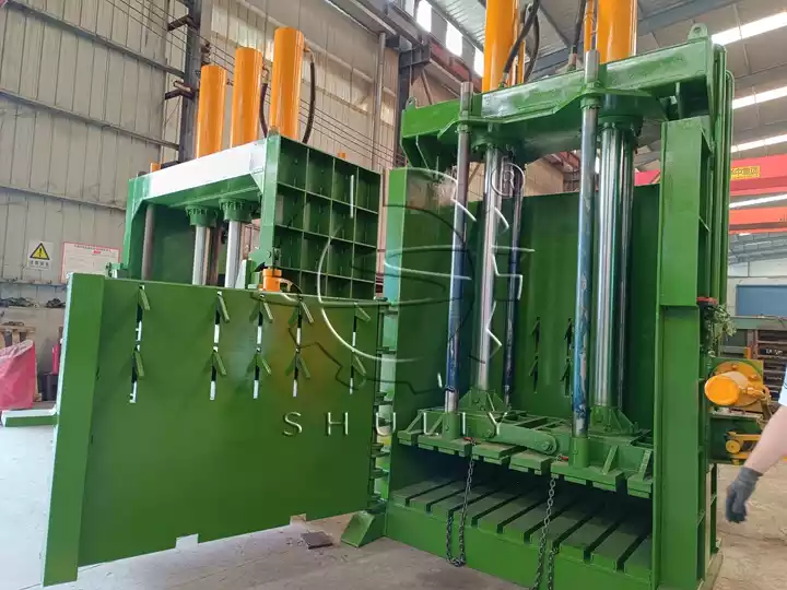 waste tire baling machine