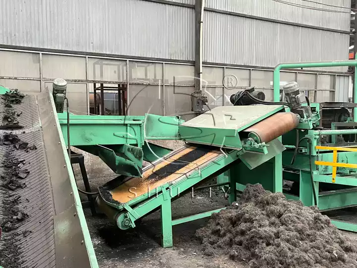 rubber powder line working site