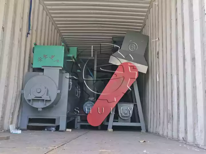 PET recycling line loading site